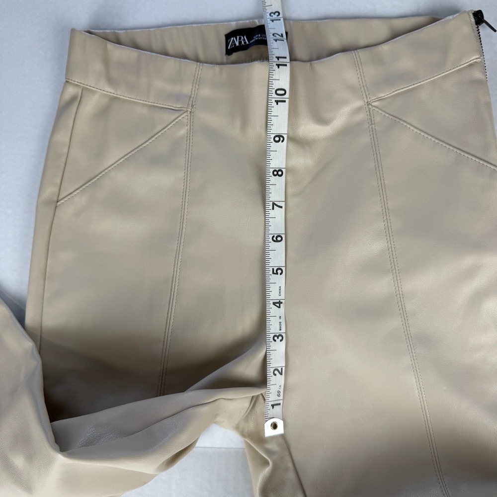 Zara Faux Leather Pants Womens Size Small Beige Skinny Ankle‎ Zipper Hem Modern - Picture 9 of 10